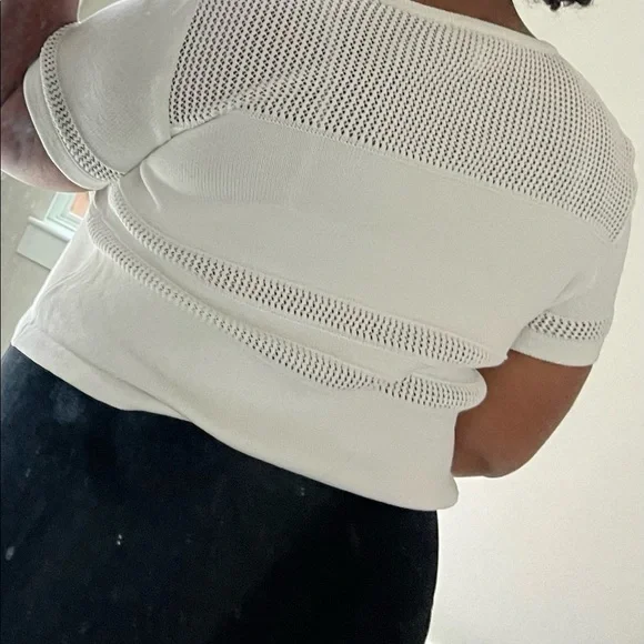 Vintage St. John netted Crop Top - Picture 5 of 7